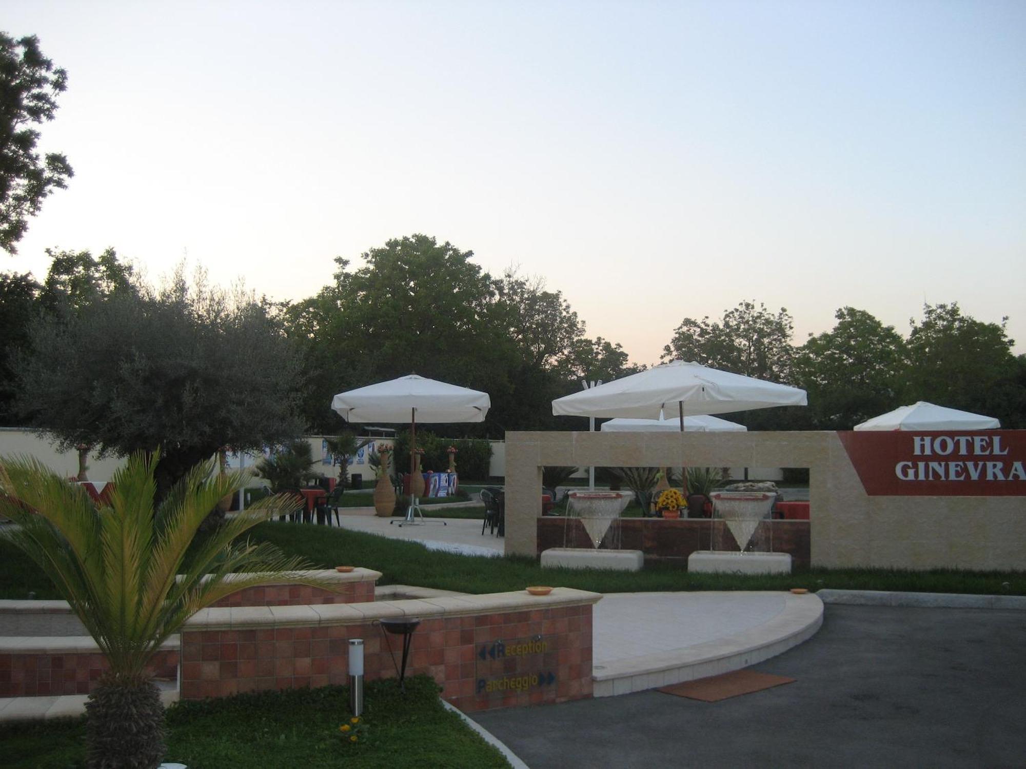 Hotel Ginevra Poggiomarino Экстерьер фото